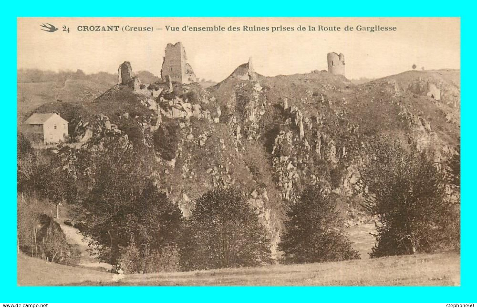 A775 / 171 23 - CROZANT Vue D'ensemble Des Ruines Prises De La Route De Gargilesse - Crozant