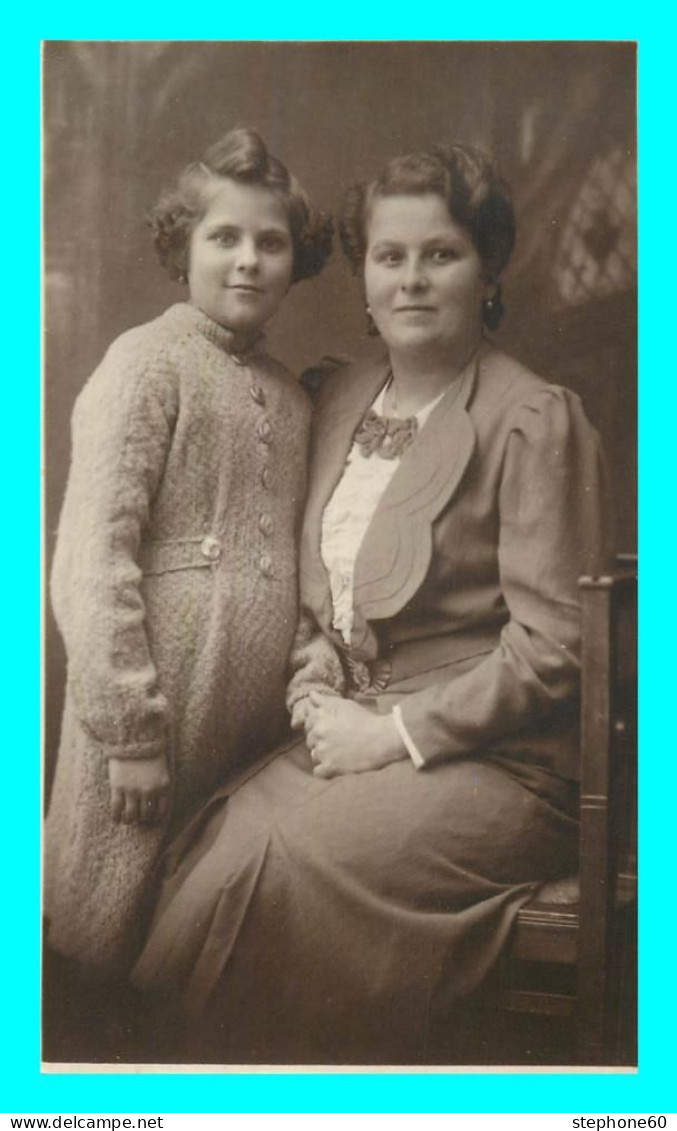 A775 / 617 FEMME Et Enfant ( Fillette ) Carte PHOTO - Frauen