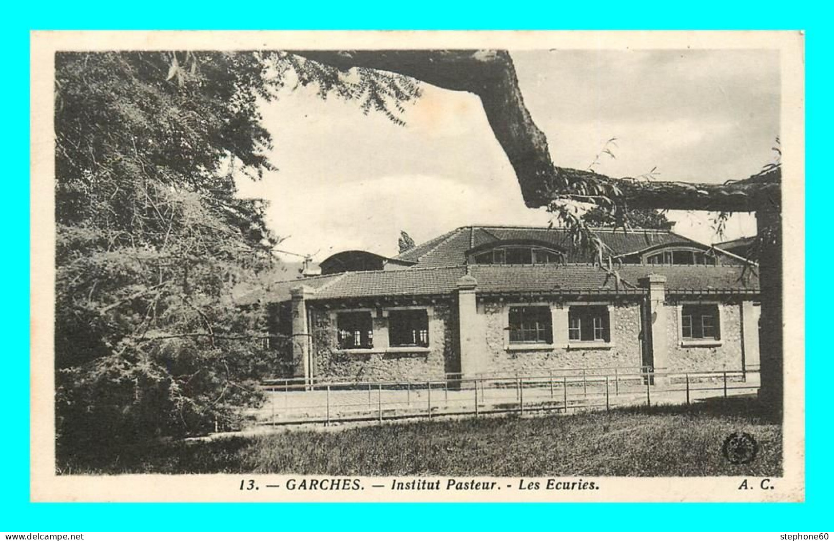 A780 / 139 92 - GARCHES Institut Pasteur Ecuries - Garches