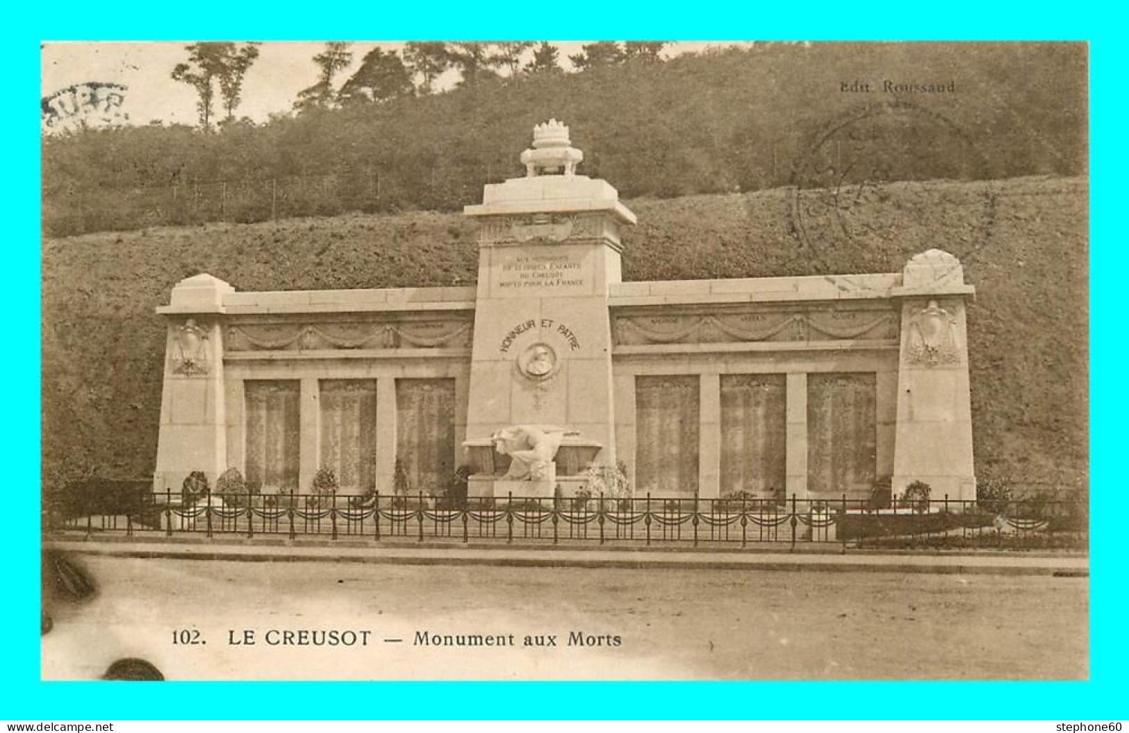 A787 / 025 71 - LE CREUSOT Monument Aux Morts - Le Creusot