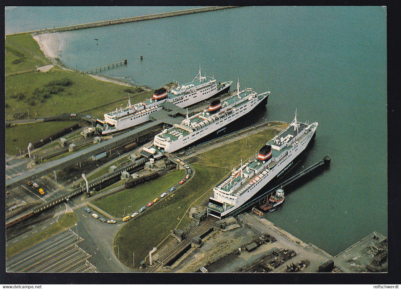 Fährschiffe "Danmark", "Dronning Margrethe II" Und "Prins Henrik" In Puttgarden - Steamers