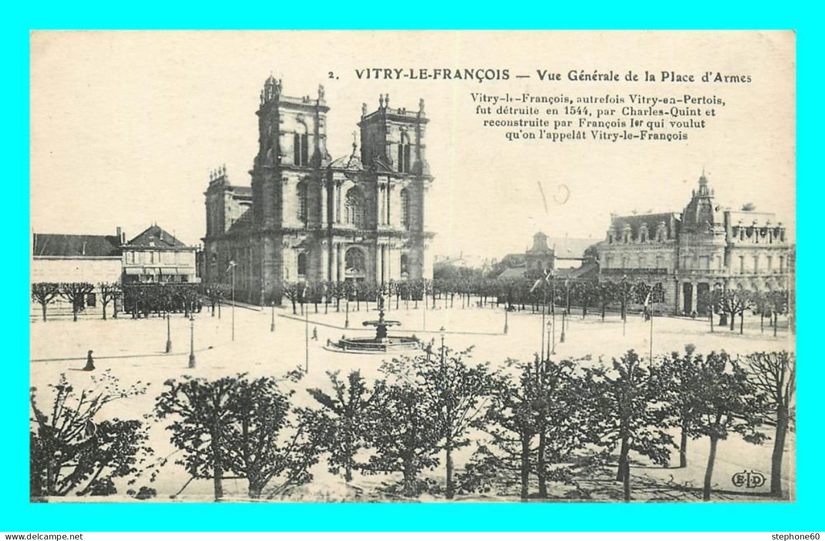 A790 / 089 51 - VITRY LE FRANCOIS Vue Générale De La Place D'Armes - Vitry-le-François