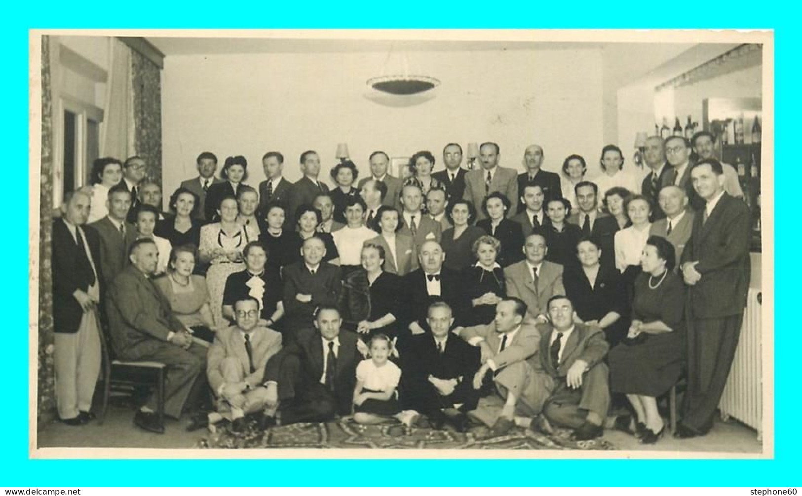 A795 / 195 Photo Groupe De Personnage - Personnes Anonymes