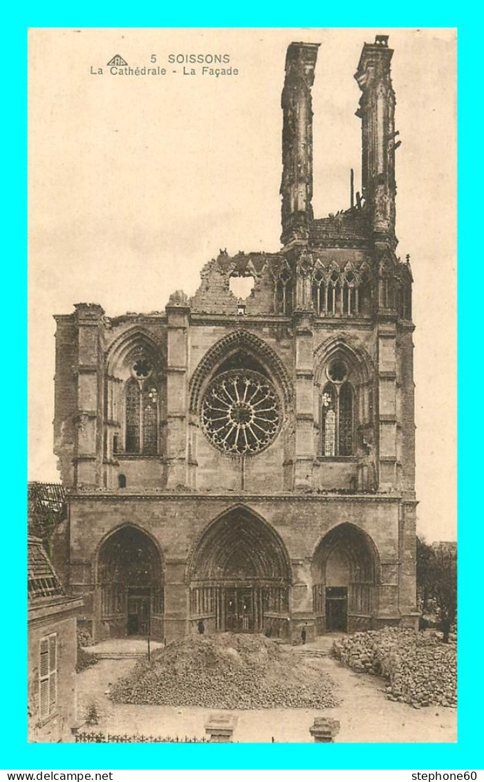 A798 / 545 02 - SOISSONS Cathédrale Facade - Soissons