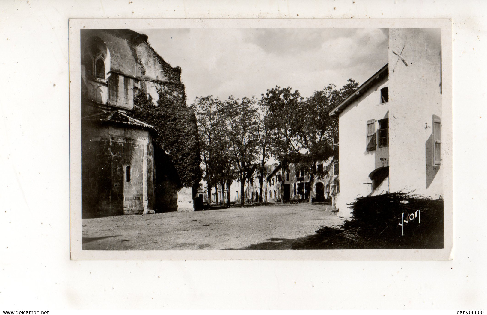 SALIES DE BEARN - Place De L'Eglise (carte Photo) - Salies De Bearn