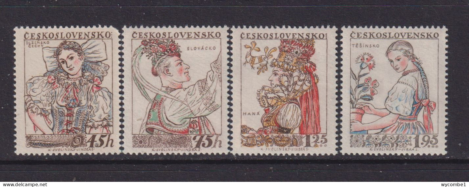 CZECHOSLOVAKIA  - 1957 National Costumes Set  Never Hinged Mint - Ongebruikt