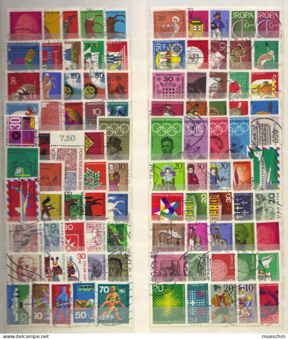 Deutschland, 1966-1970, Lot Mit 100 Sondermarken, Gestempelt (9798X) - Colecciones