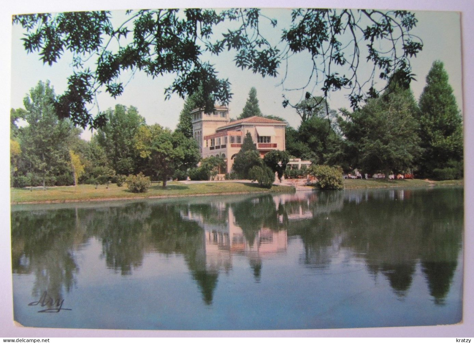 FRANCE - BOUCHES-DU-RHÔNE - MARSEILLE - Parc Borély - Le Lac Et Le Restaurant - Parcs Et Jardins