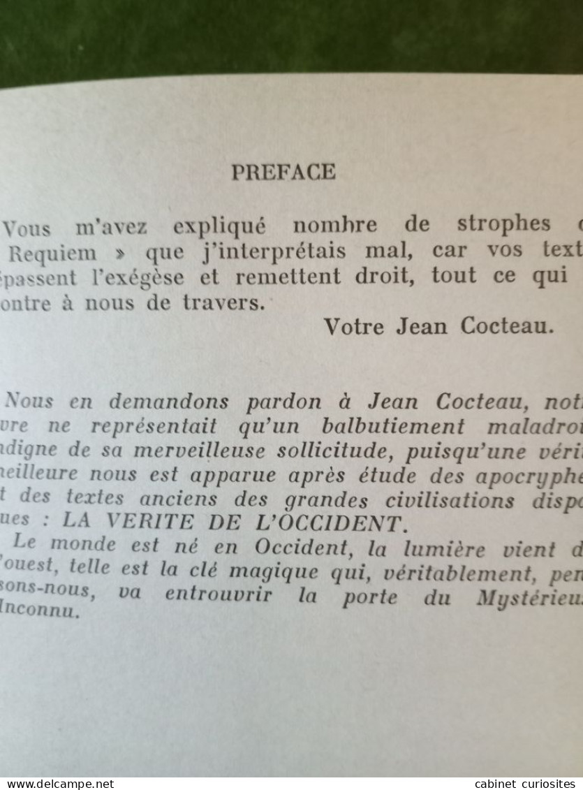 Le livre des secrets trahis - Robert Charroux - D'après des documents antérieurs à la Bible - Robert Laffont