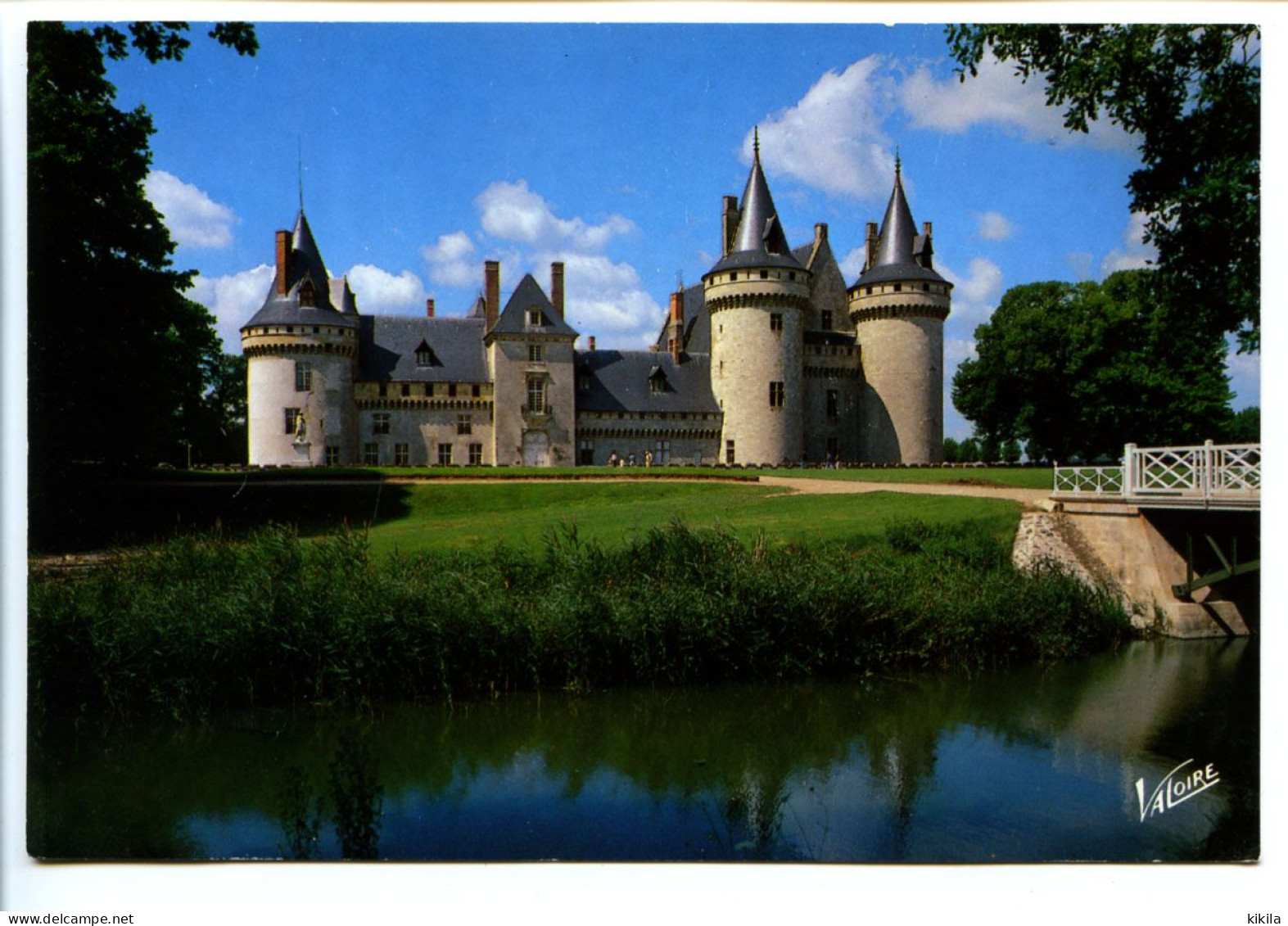 CPM 10.5 X 15 Loiret SULLY SUR LOIRE La Façade D'entrée Du Château (forteresse Féodale Du XIV° Siècle)   La Sange - Sully Sur Loire