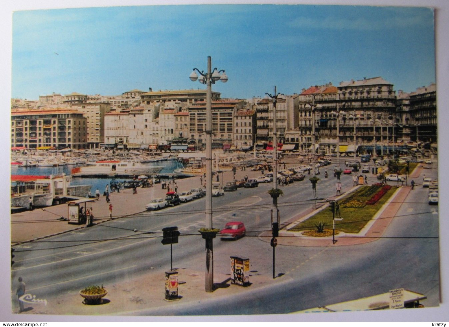 FRANCE - BOUCHES-DU-RHÔNE - MARSEILLE - Le Vieux Port - Alter Hafen (Vieux Port), Saint-Victor, Le Panier