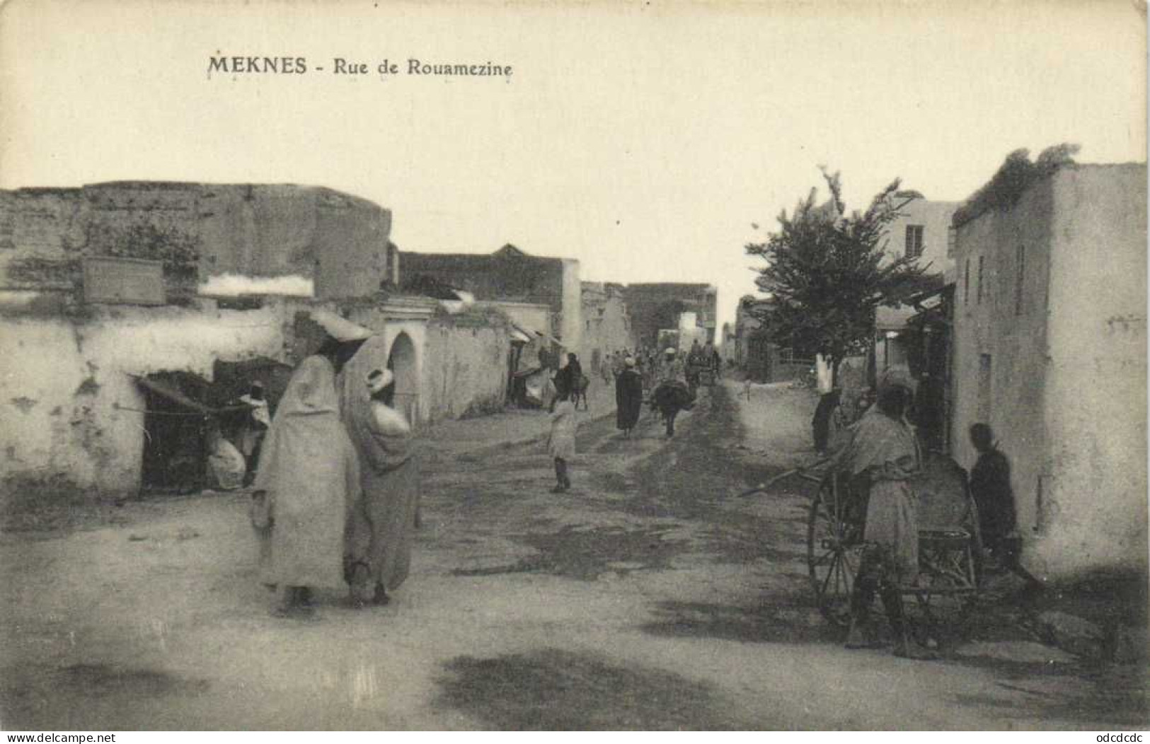 MEKNES  Rue Des Rouamezine Animée RV - Meknès