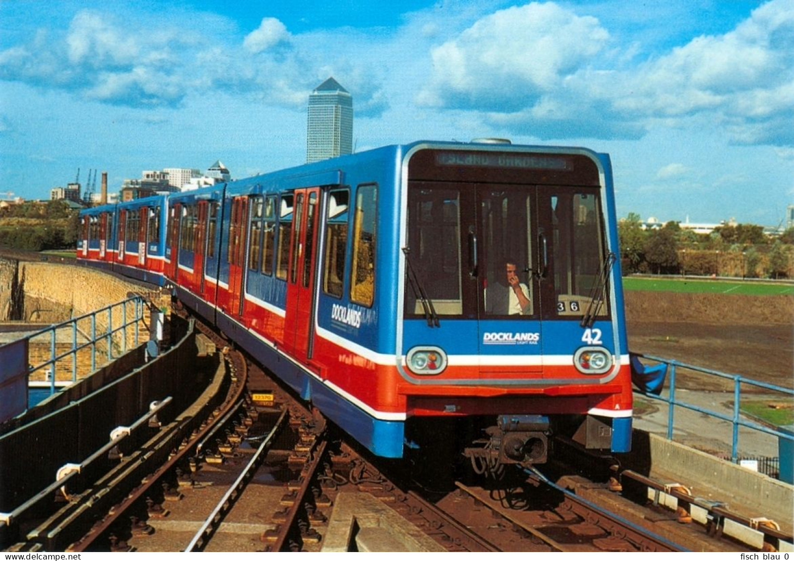 AK Eisenbahn Docklands Light Rail DLR In Island Gardens 1996 London Bahnladen Isle Of Dogs England Angleterre Railway - Trains