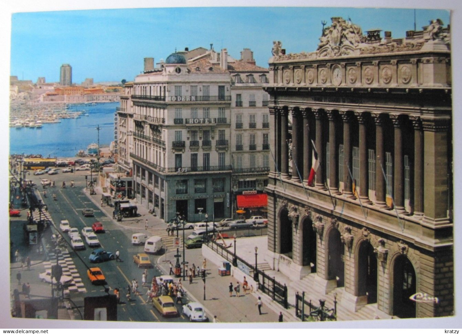 FRANCE - BOUCHES-DU-RHÔNE - MARSEILLE - La Canebière Vers Le Vieux Port - The Canebière, City Centre