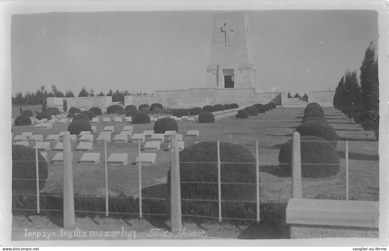 CPA / TURQUIE / CARTE PHOTO / IONPAYN INGILIZ MEZARLIGI - Turkey