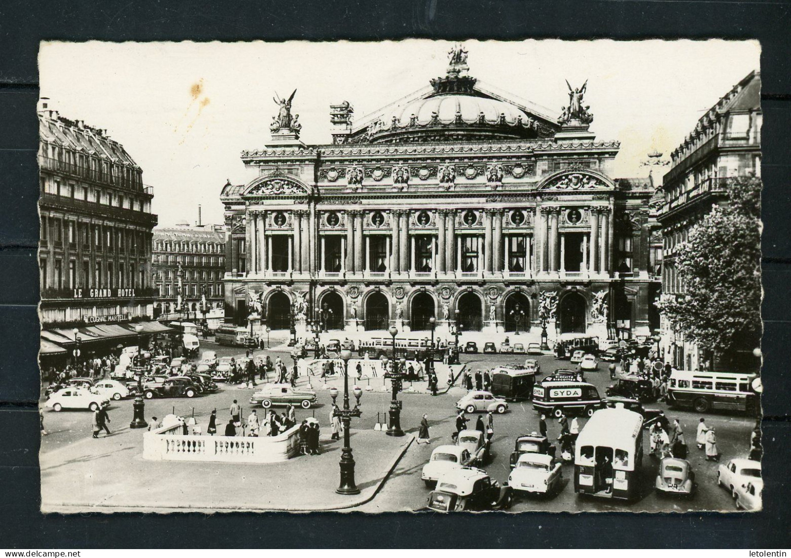 CPSM: 77 - PARIS -  L'OPERA - Autres Monuments, édifices