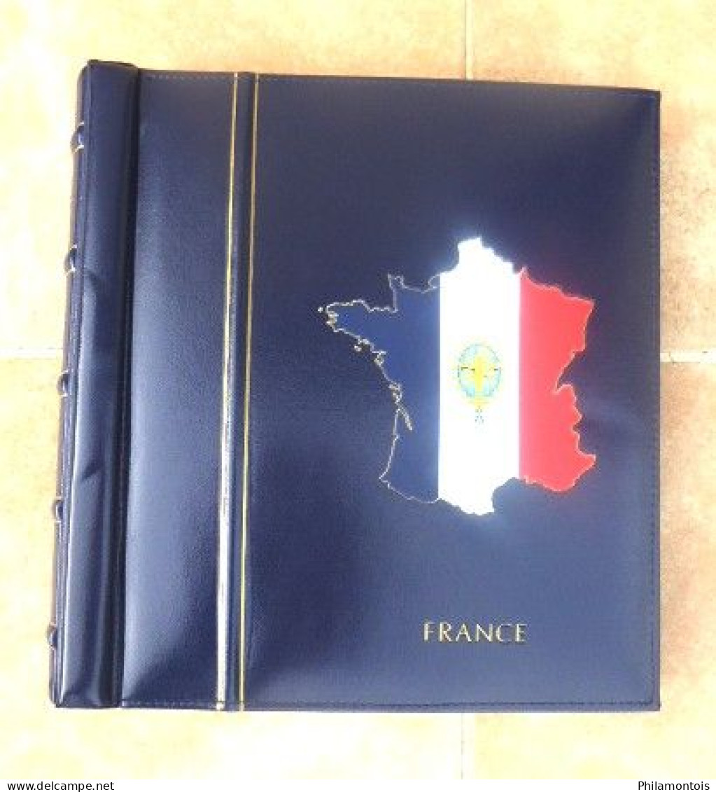 Album LEUCHTTURM + étui + Intérieur FRANCE 1996/2003 Sans Charnière - 95 Pages Environ - Très Bon état. - Bindwerk Met Pagina's