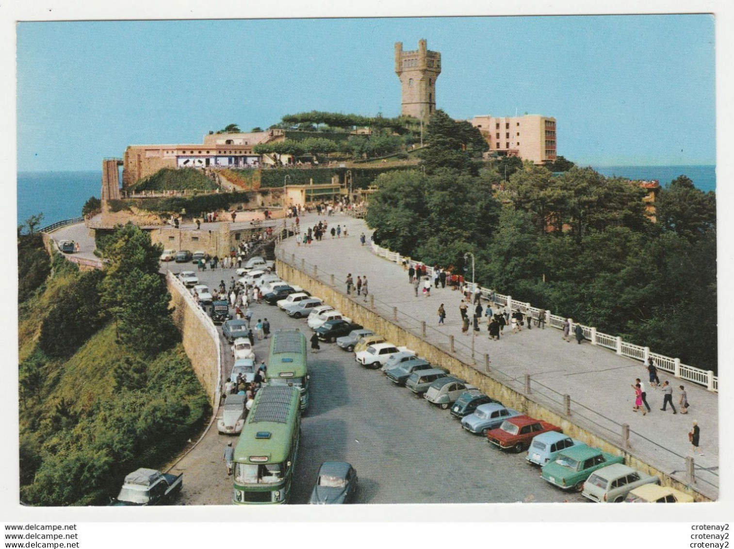 SAN SEBASTIAN N°79 Parc D'IGUELDO Cars BUS Saviem Citroën 2CV Traction DS Renault 4L Peugeot 404 Simca Chambord - Guipúzcoa (San Sebastián)