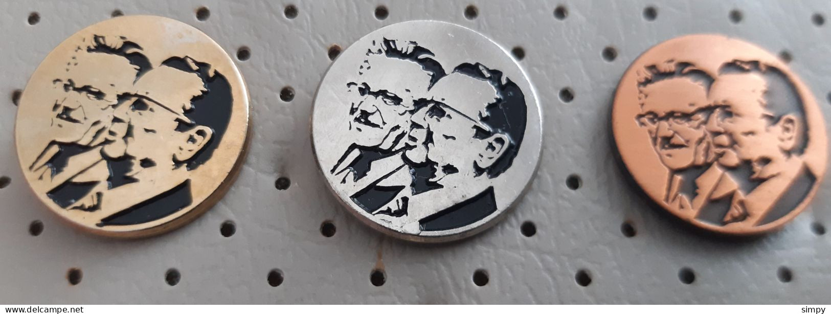 Josip Broz Tito  Edvard Kardelj Yugoslavia  Pins - Berühmte Personen