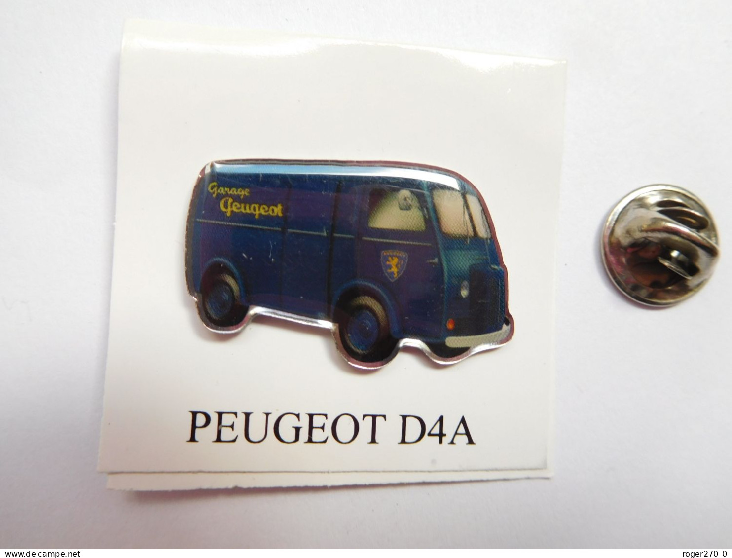 Beau Pin's , Auto Peugeot , Fourgon D4A - Peugeot