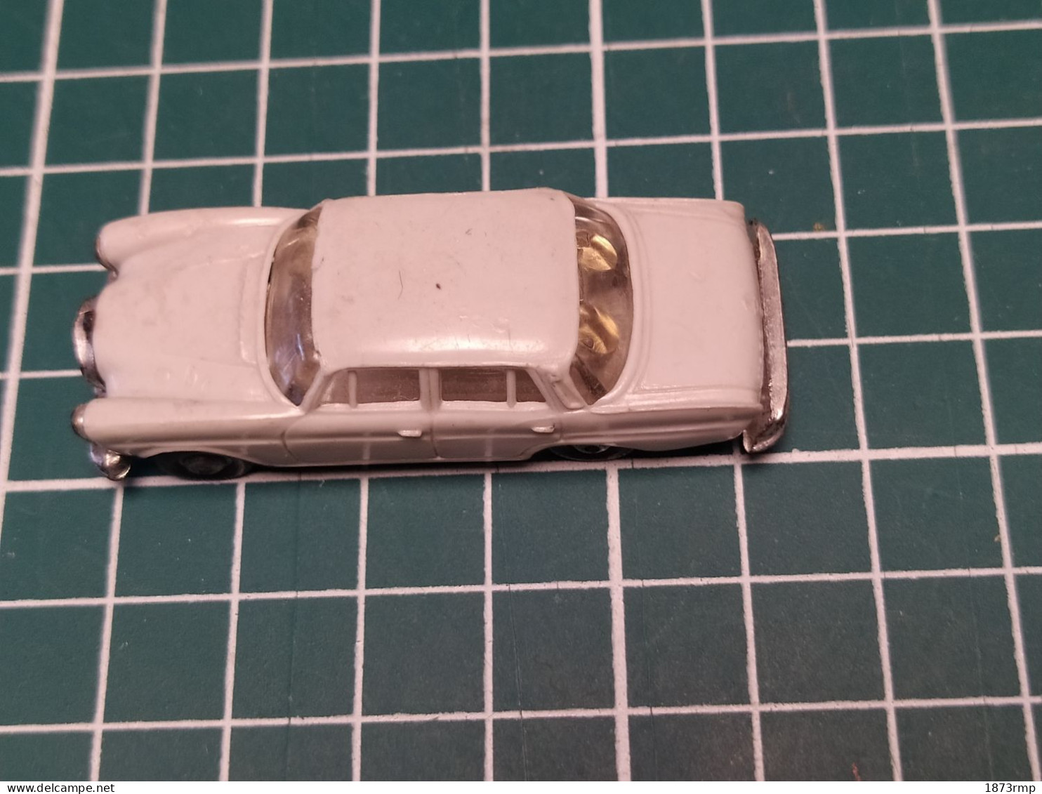 MERCEDES 220 SE, VOITURE NOREV 1/86.1/87 POUR RESEAUX TRAINS HO - Road Vehicles