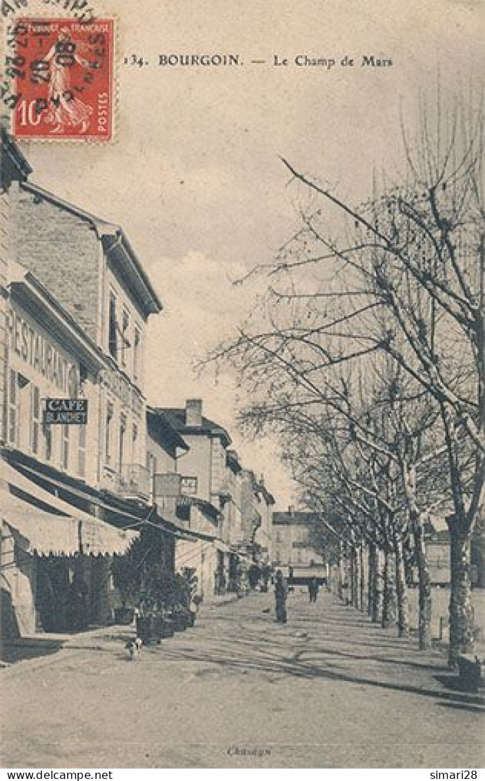 BOURGOIN - N° 134 - LE CHAMP DE MARS - Bourgoin