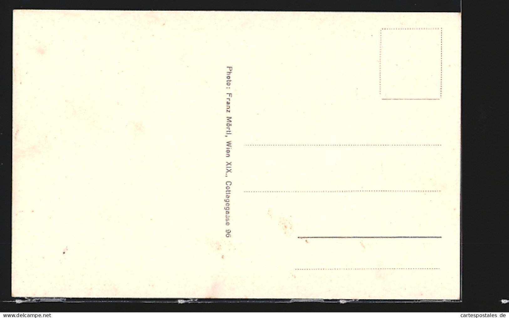 AK Parndorf / Bruck, Strassenpartie, Kirche, Gaststätte Franz Illenschitz  - Andere & Zonder Classificatie