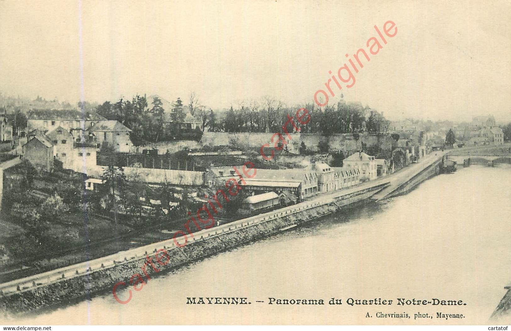 53.  MAYENNE .  Panorama Du Quartier Notre-Dame . - Mayenne