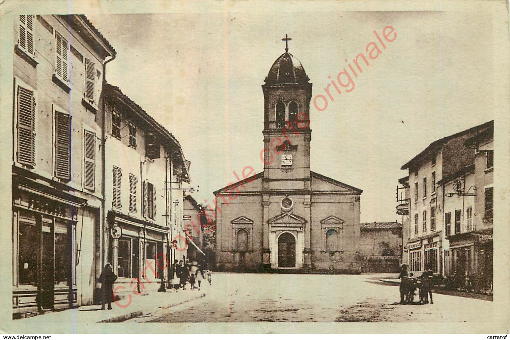 01.  MONTMERLE Sur SAONE .  Place De L'Eglise . - Non Classés