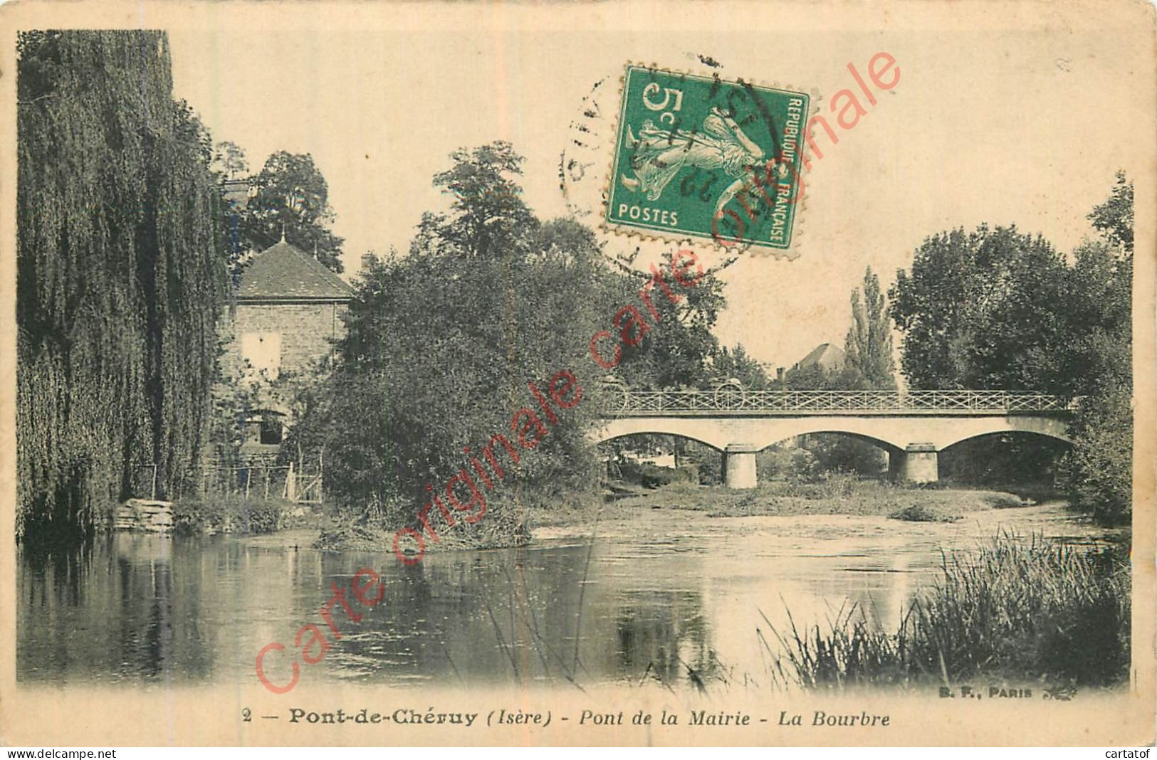 38.  PONT DE CHERUY .  Pont De La Mairie . La BOurdre . - Pont-de-Chéruy