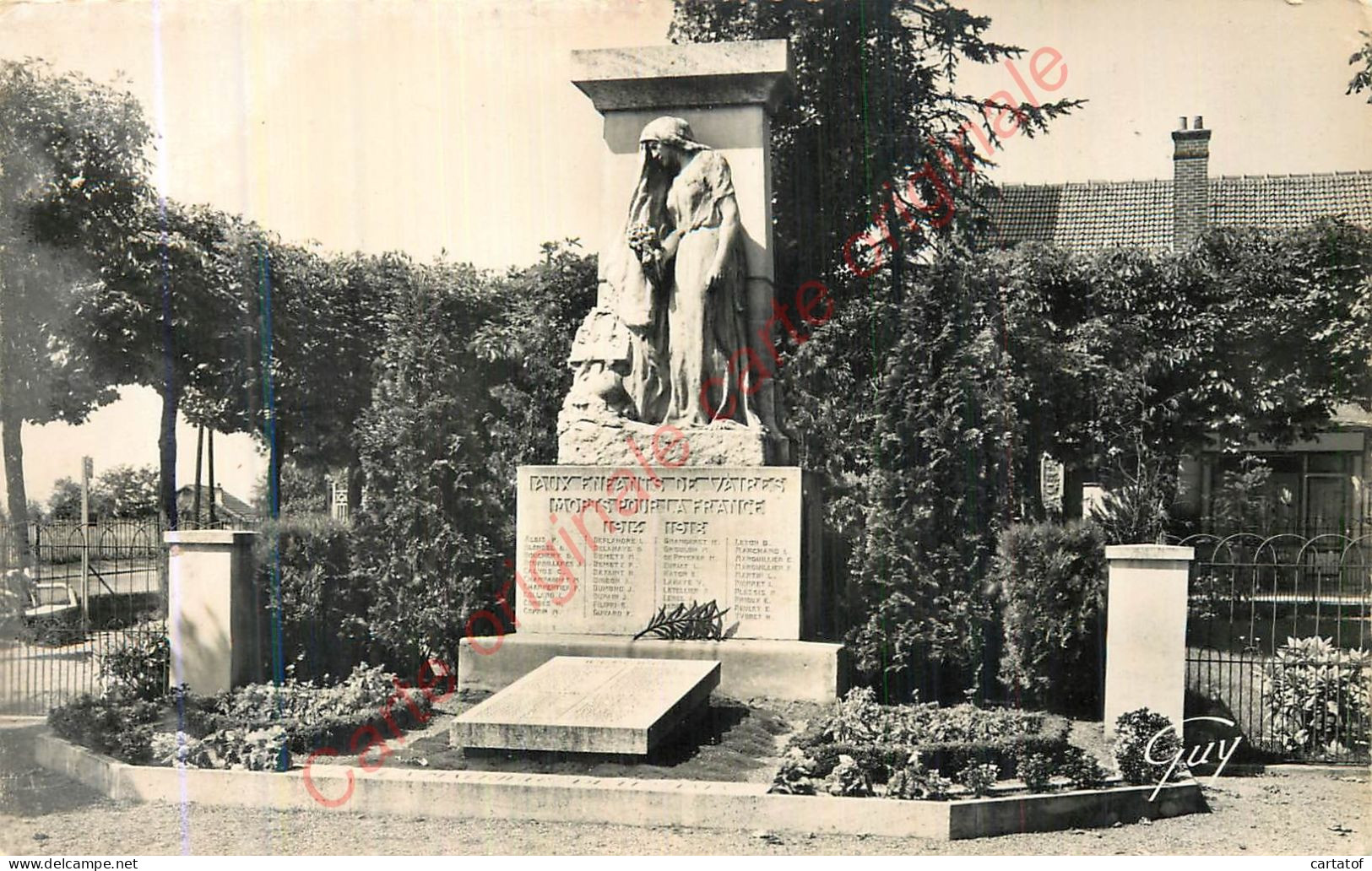 77. VAIRES .  Le Monument Aux Morts . - Vaires Sur Marne