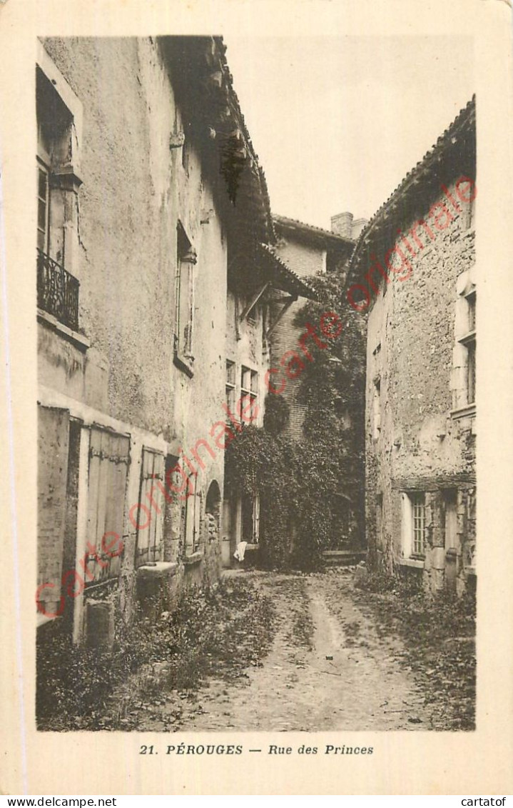 01.  PEROUGES .   Rue Des Princes . - Pérouges