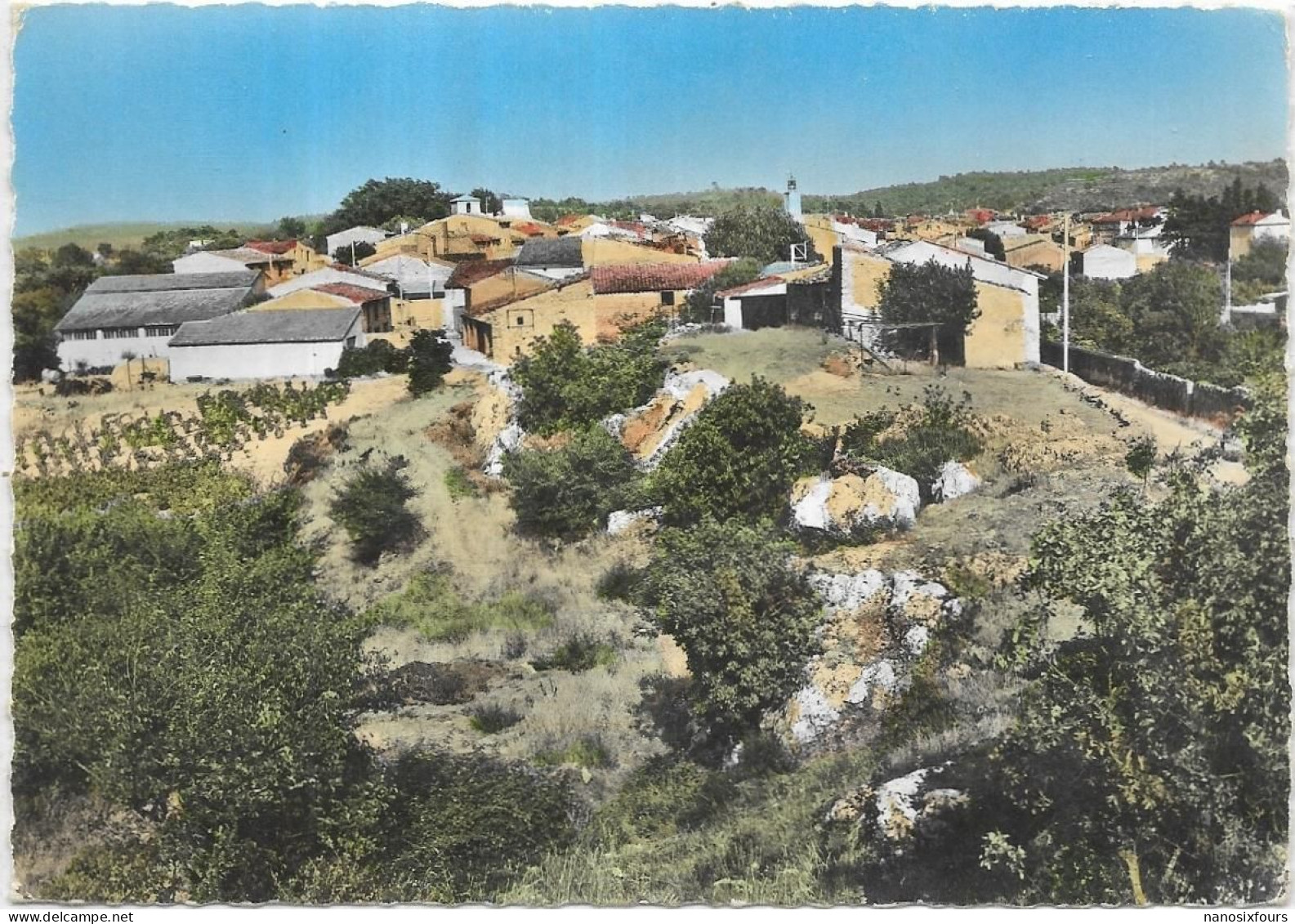 D 83 BESSE SUR ISSOLE.  VUE GENERALE. CARTE ECRITE - Besse-sur-Issole