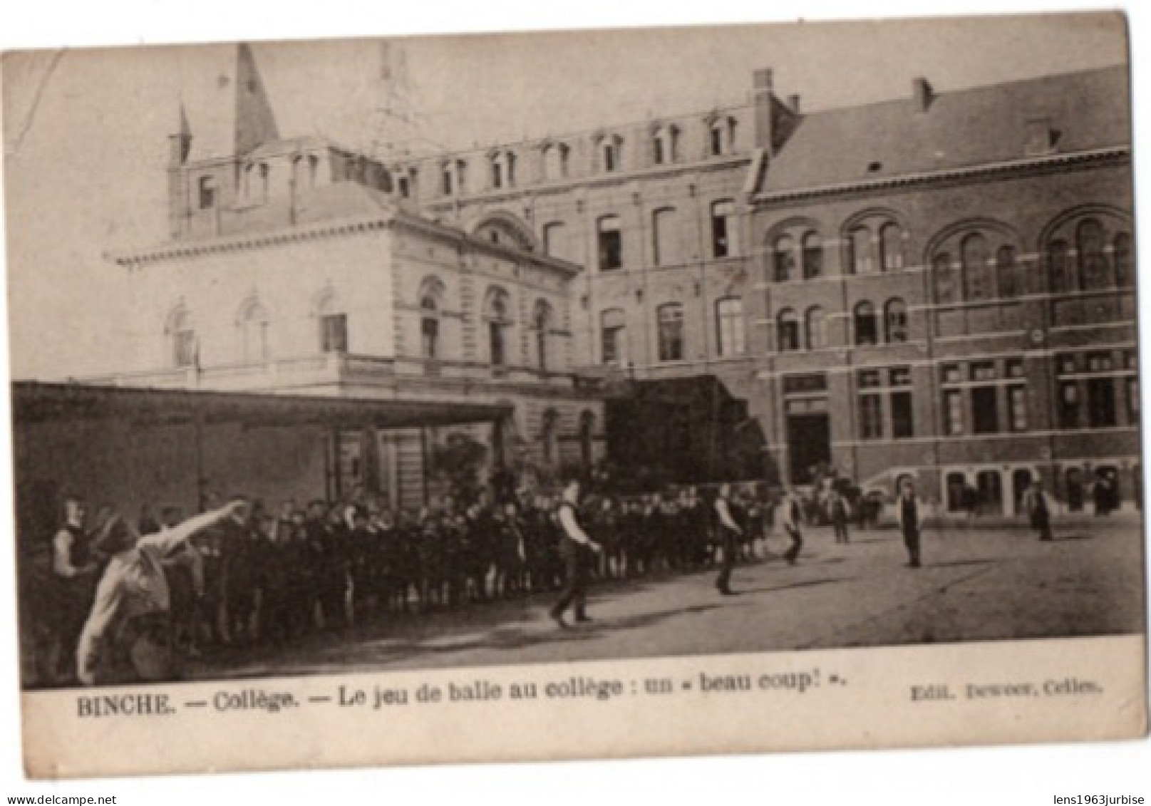 Binche - Collège - Jeu De Balle Au Collège : Un Beau Coup ! " - Binche