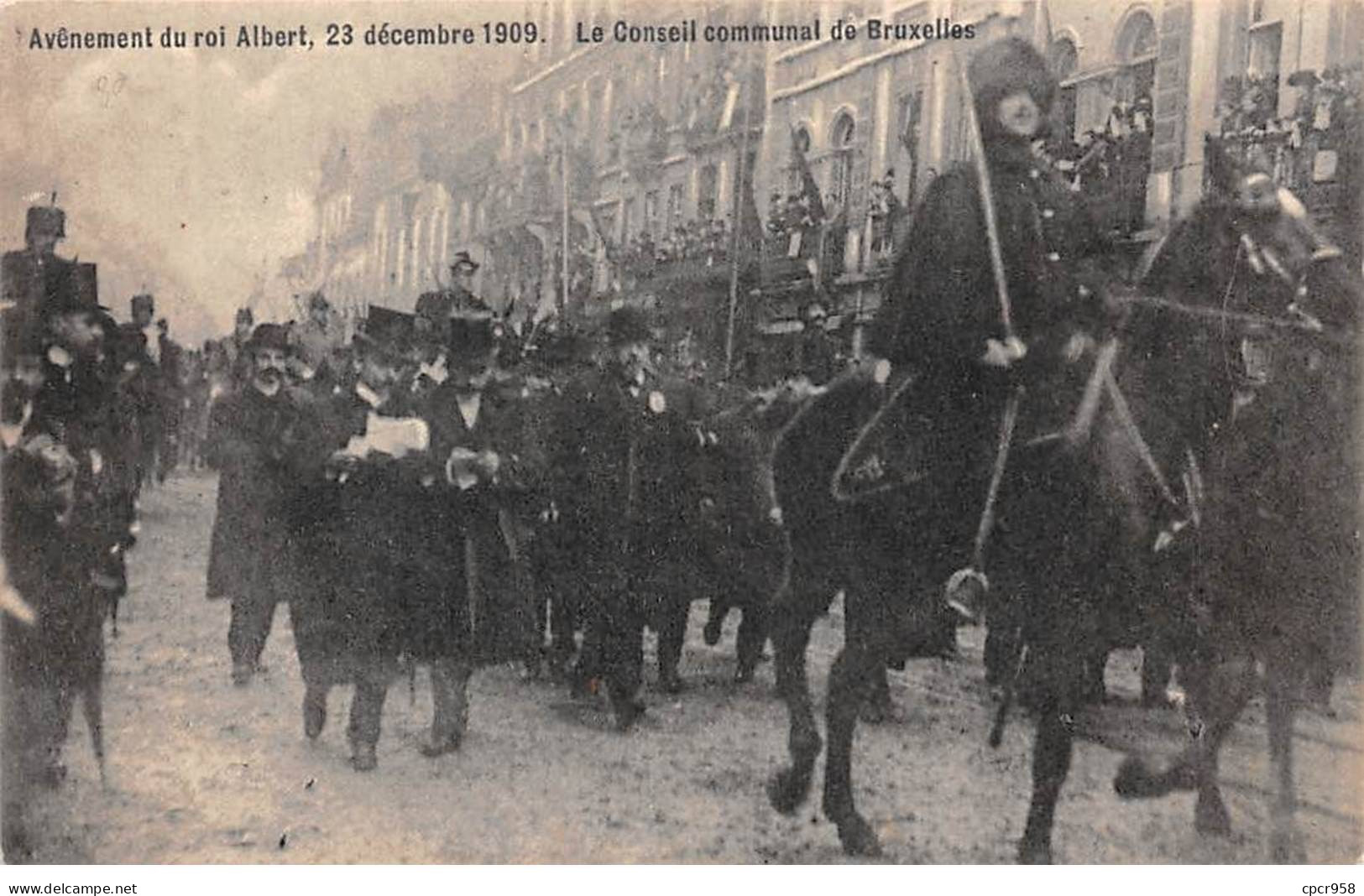 BELGIQUE - SAN33862 - Avènement Du Roi Albert , 23 Décembre 1909 - Le Conseil Communal De Bruxelles - Aeroporto Bruxelles
