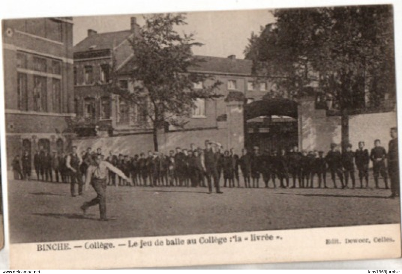 Binche - Collège - Jeu De Balle Au Collège : " La Livrée " - Binche