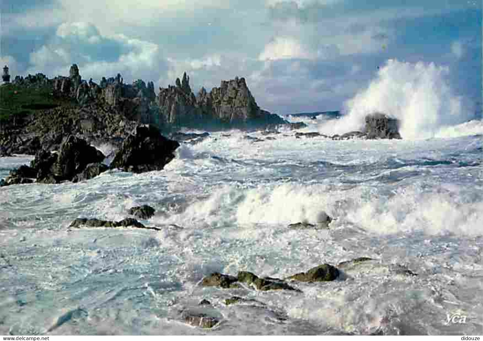 29 - Ile D'Ouessant - Le Phare De Créac'h - Effet De Vagues - Flamme Postale - Voir Scans Recto Verso  - Ouessant