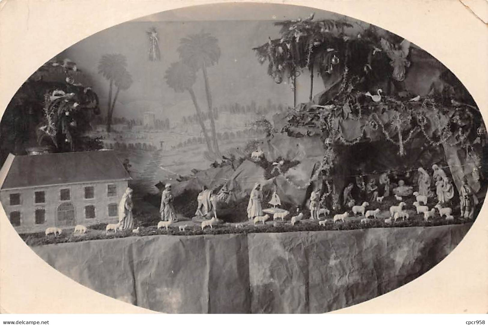 Belgique - N°82182 - FROYENNES - Photo D'une Crèche - Carte Photo - Other & Unclassified