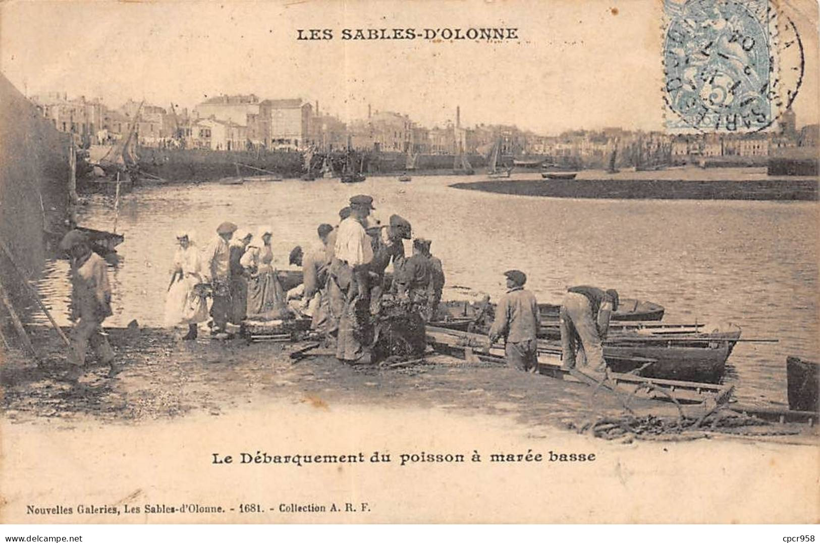 85 - SABLES D OLONNE - SAN35237 - Le Département Du Poisson à Marée Basse - Sables D'Olonne