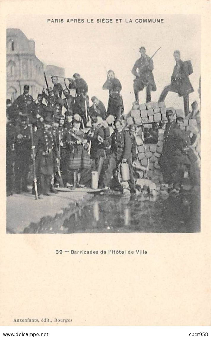 75001 - PARIS - SAN35001 - Barricades De L'Hôtel De Ville - Arrondissement: 01