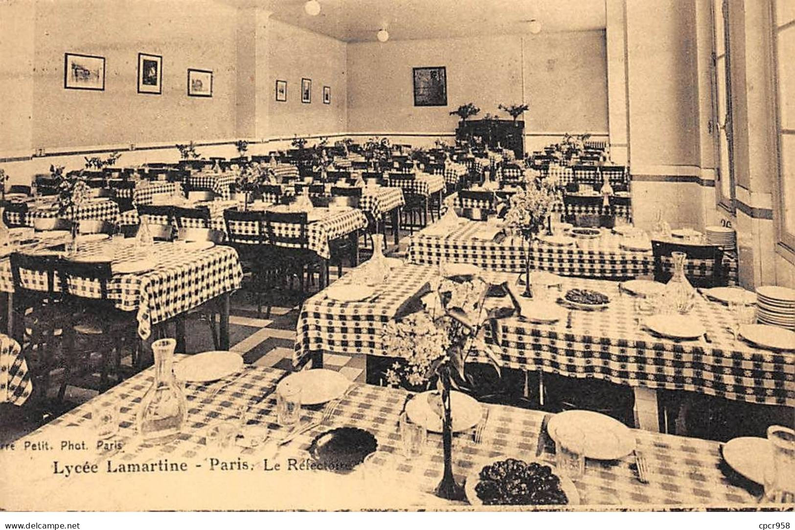 75009 - PARIS - SAN35042 - Lycée Lamartine - Le Réfectoire - Arrondissement: 09