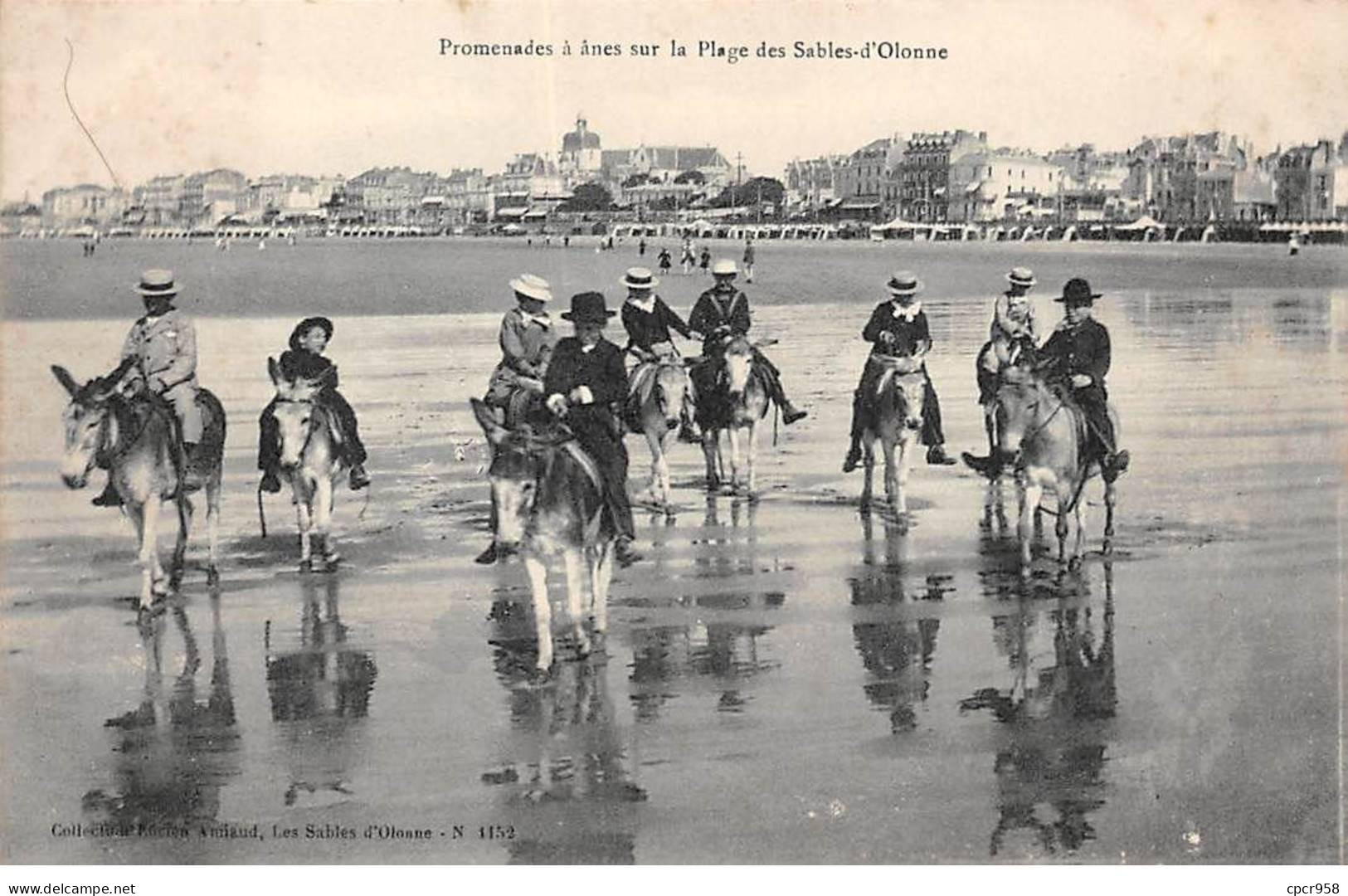 85 - SABLES D OLONNE - SAN37741 - Promenades à ânes Sur La Plage - Sables D'Olonne