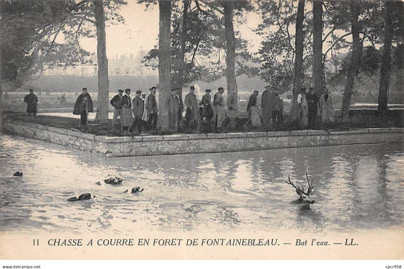 CHASSE - SAN37844 - Chasse à Courre En Forêt De Fontainebleau - Bat L'eau - Hunting