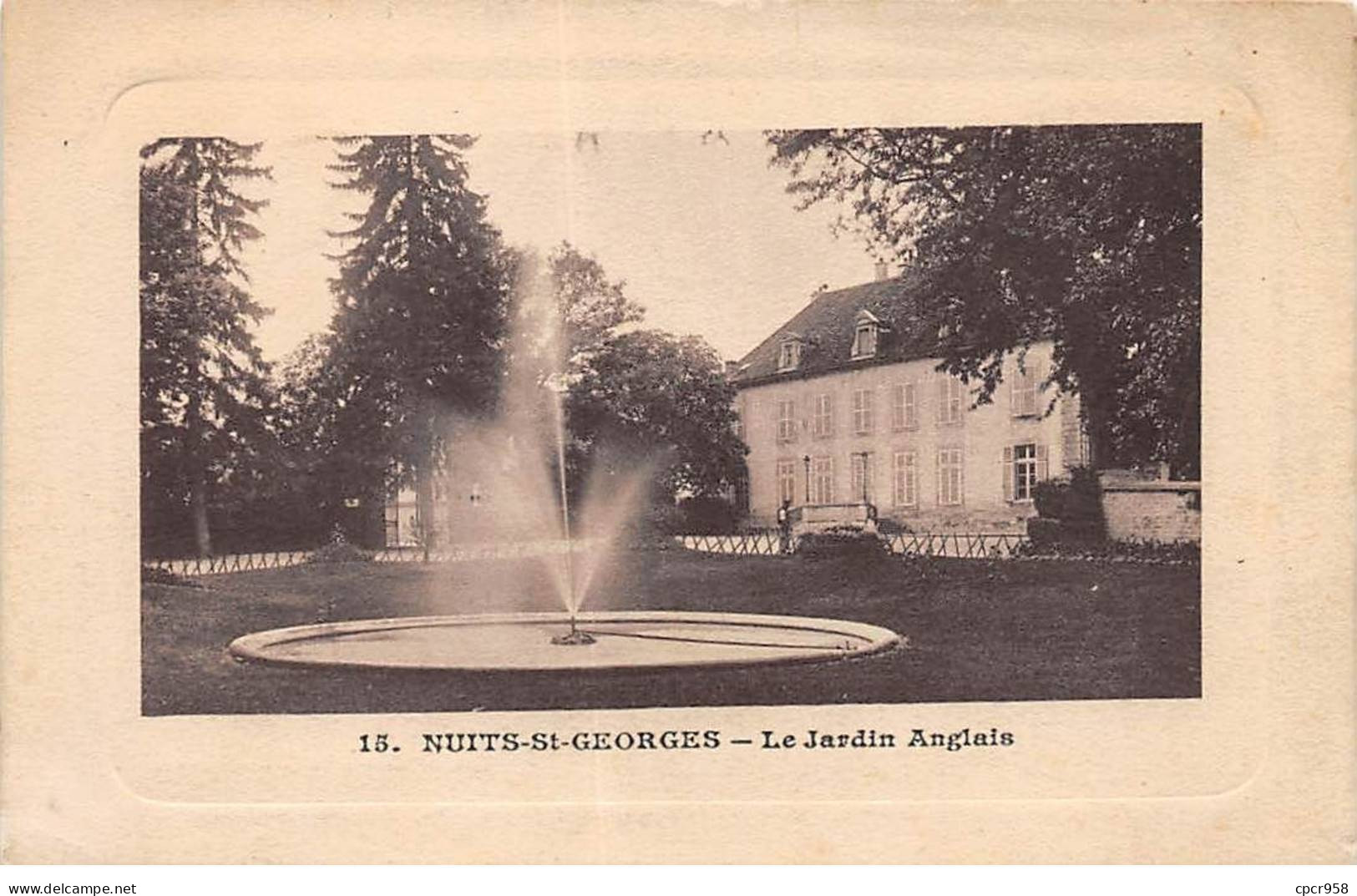 21 - NUITS ST GEORGES - SAN38218 - Le Jardin Anglais - Nuits Saint Georges