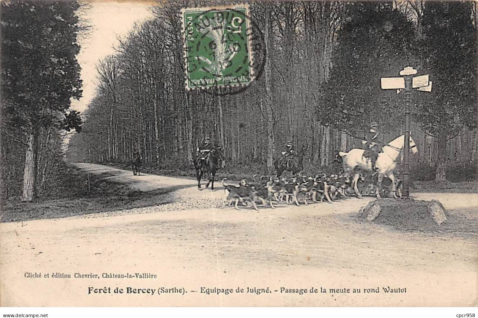 CHASSE - SAN37961 - Forêt De Bercey - Equipage De Juigné - Passage De La Meute Au Rond Wautot - Jacht