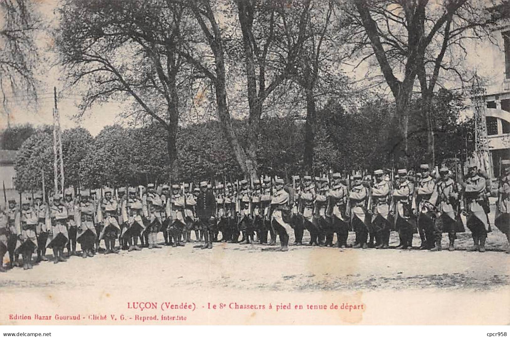 85.AM19149.Lucon.Le 8ième Chasseurs à Pied En Tenue De Départ - Lucon