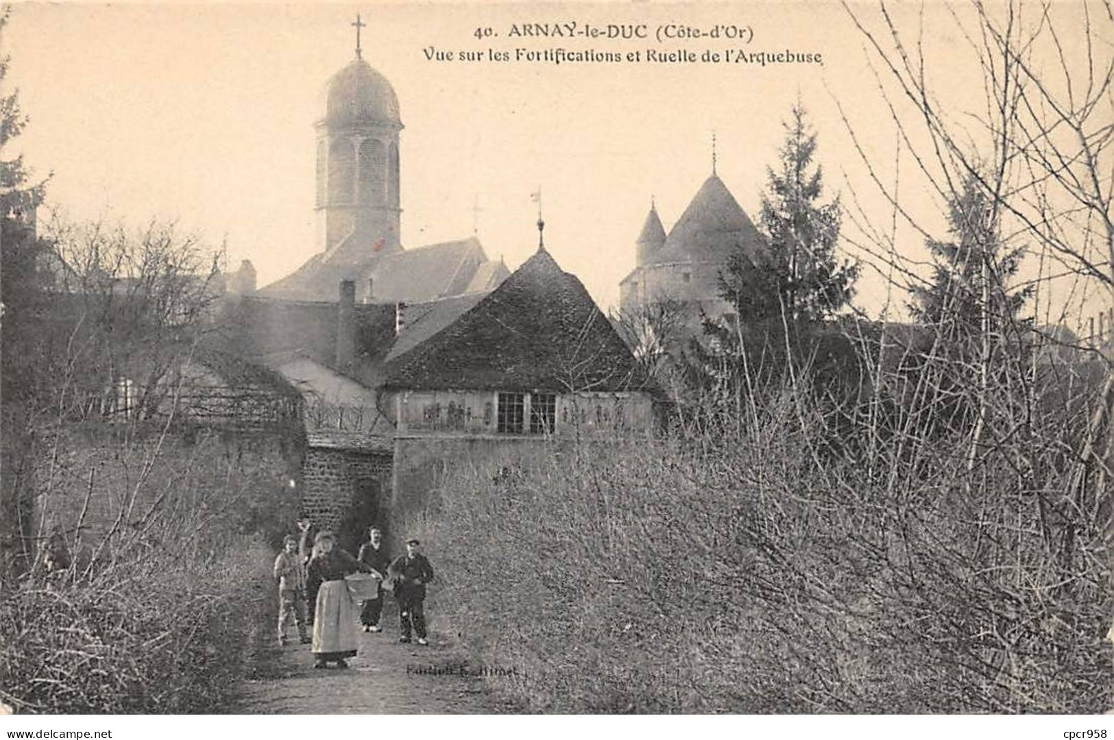 21 - ARNAY LE DUC - SAN39834 - Vue Sur Les Fortifications Et Ruelle De L'Arquebuse - Arnay Le Duc