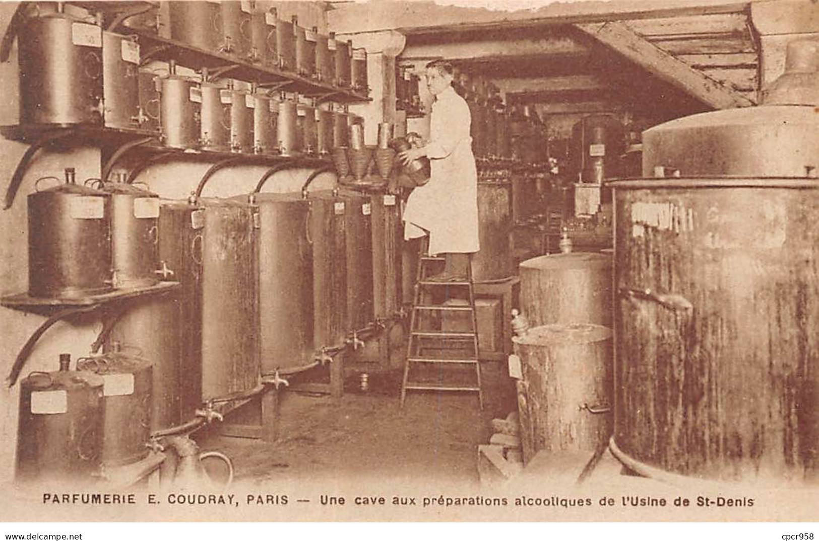 75001 - PARIS - SAN38983 - Parfumerie E Coudray - Une Cave Aux Préparations Alcooliques De L'Usine De St Denis - Arrondissement: 01