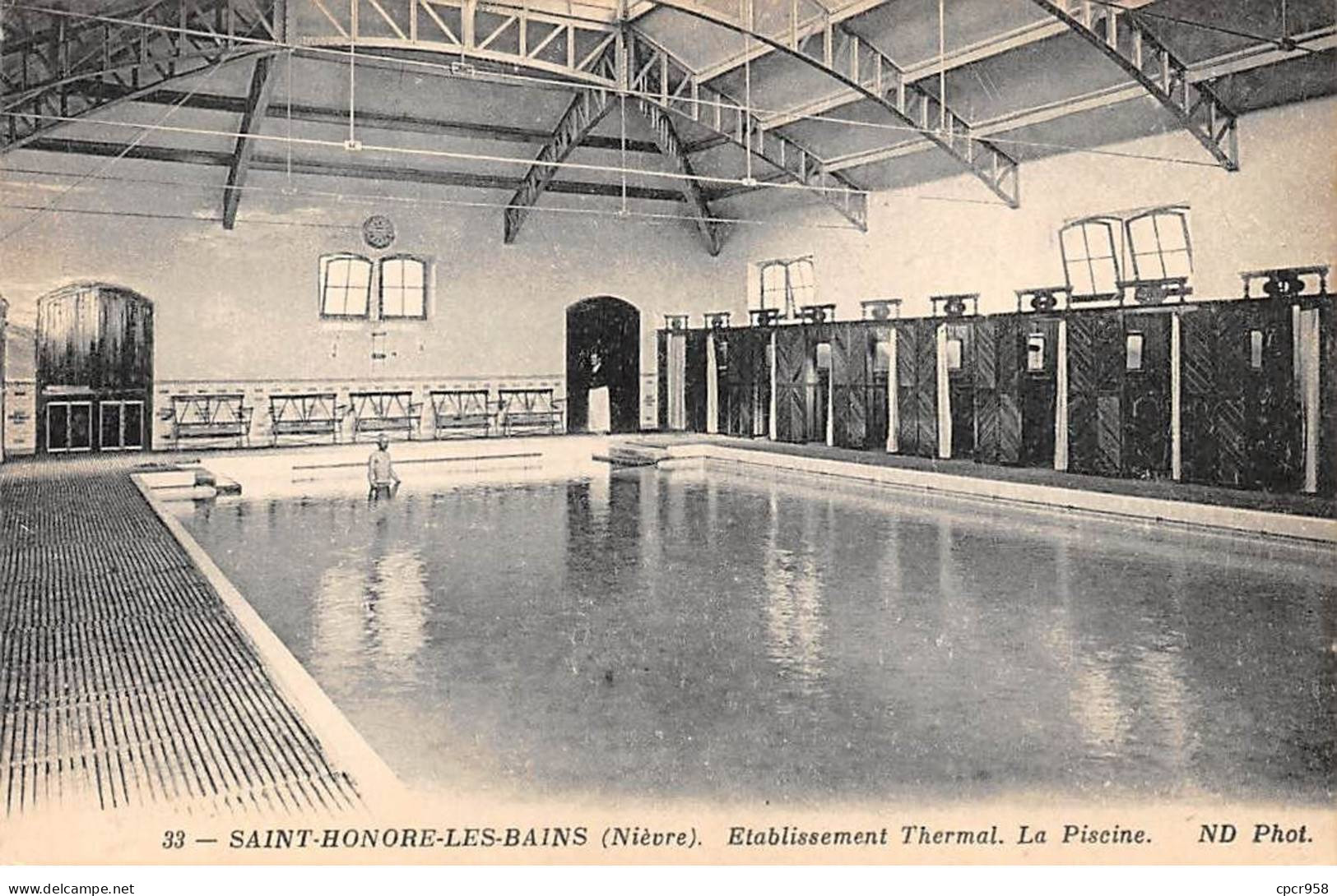 58 - SAINT HONORE LES BAINS - SAN40091 - Etablissement Thermal - La Piscine - Saint-Honoré-les-Bains