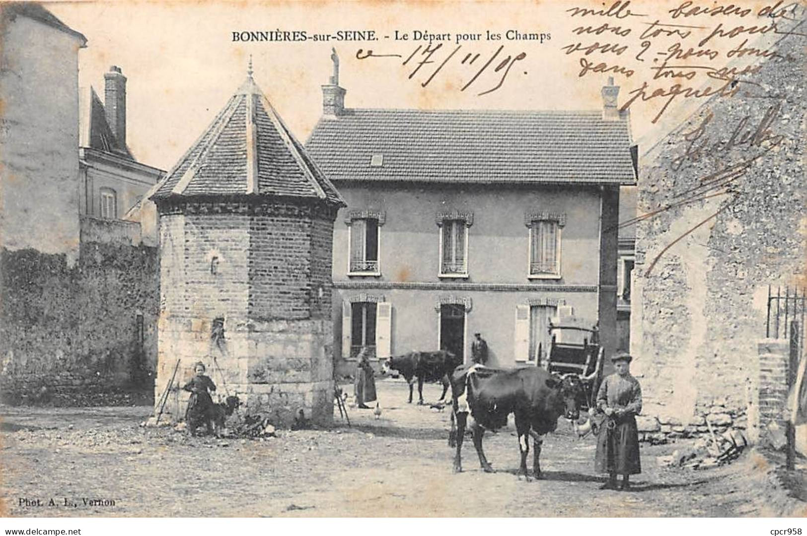 78 - BONNIERES SUR SEINE - SAN55907 - Le Départ Pour Les Champs - Agriculture - Bonnieres Sur Seine